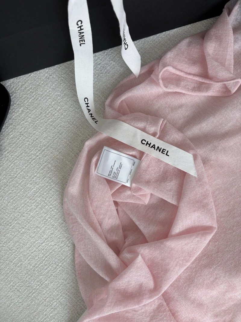 Trendy Chanel T-Shirts 108652