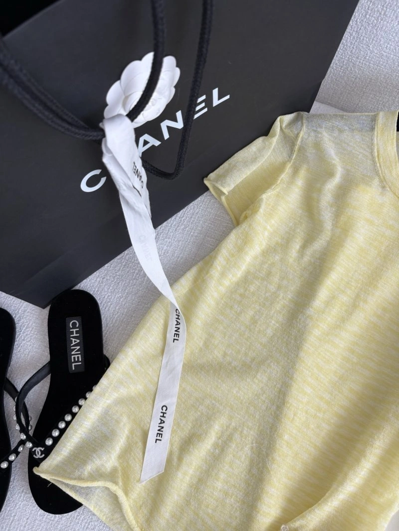 Colorful Chanel T-Shirts 108651