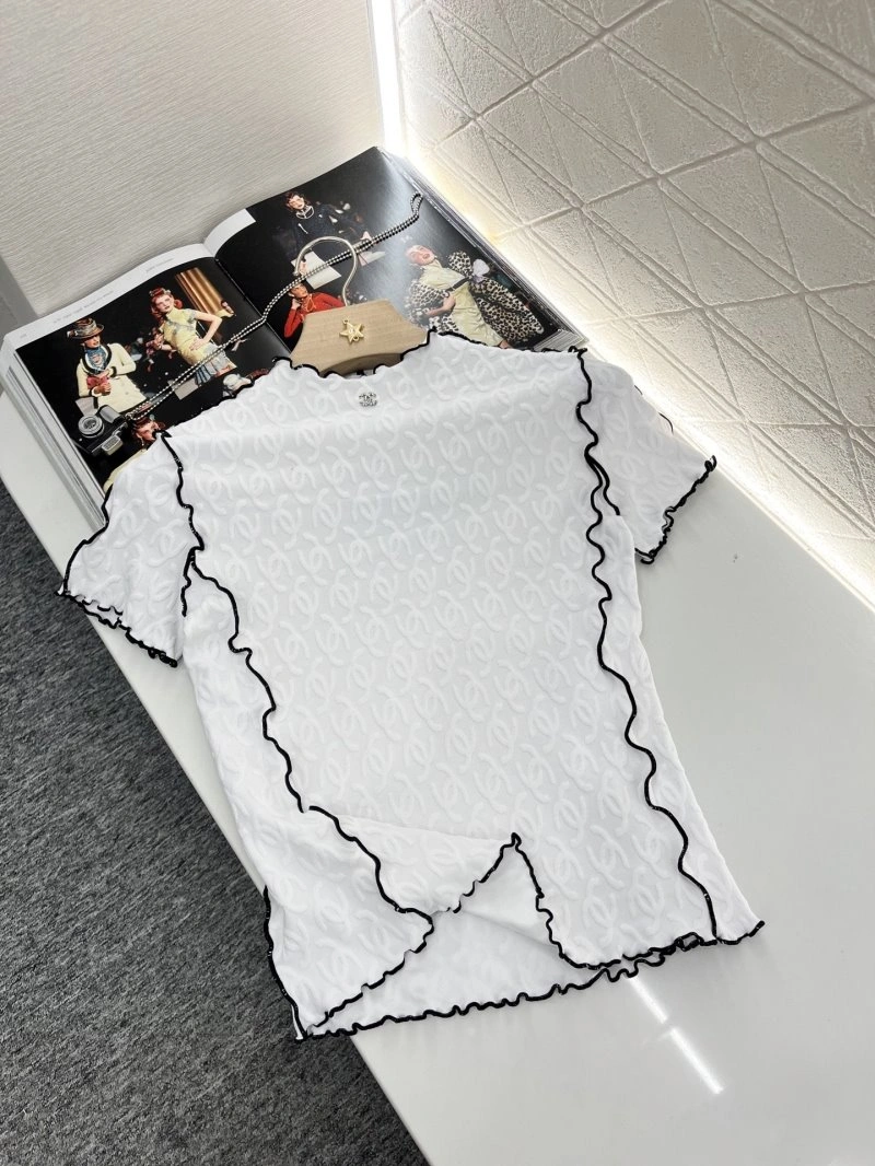 Chanel T-Shirts Original 108643