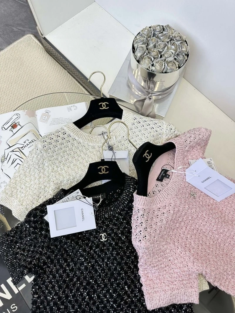 Chanel T-Shirts Comfortable 108642
