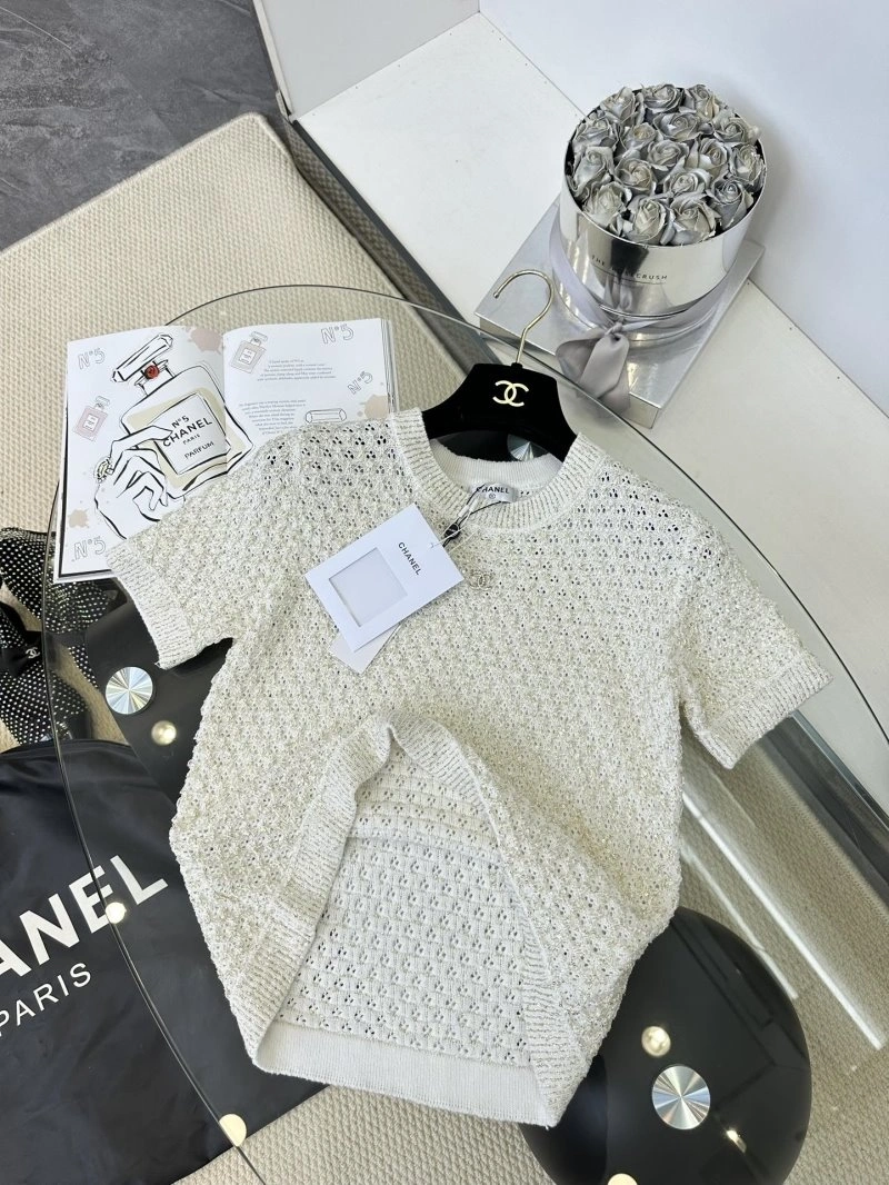 Chanel T-Shirts Comfortable 108642