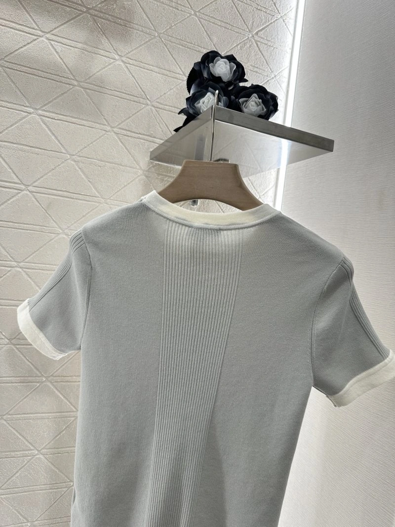 Chanel T-Shirts Supportive 108627