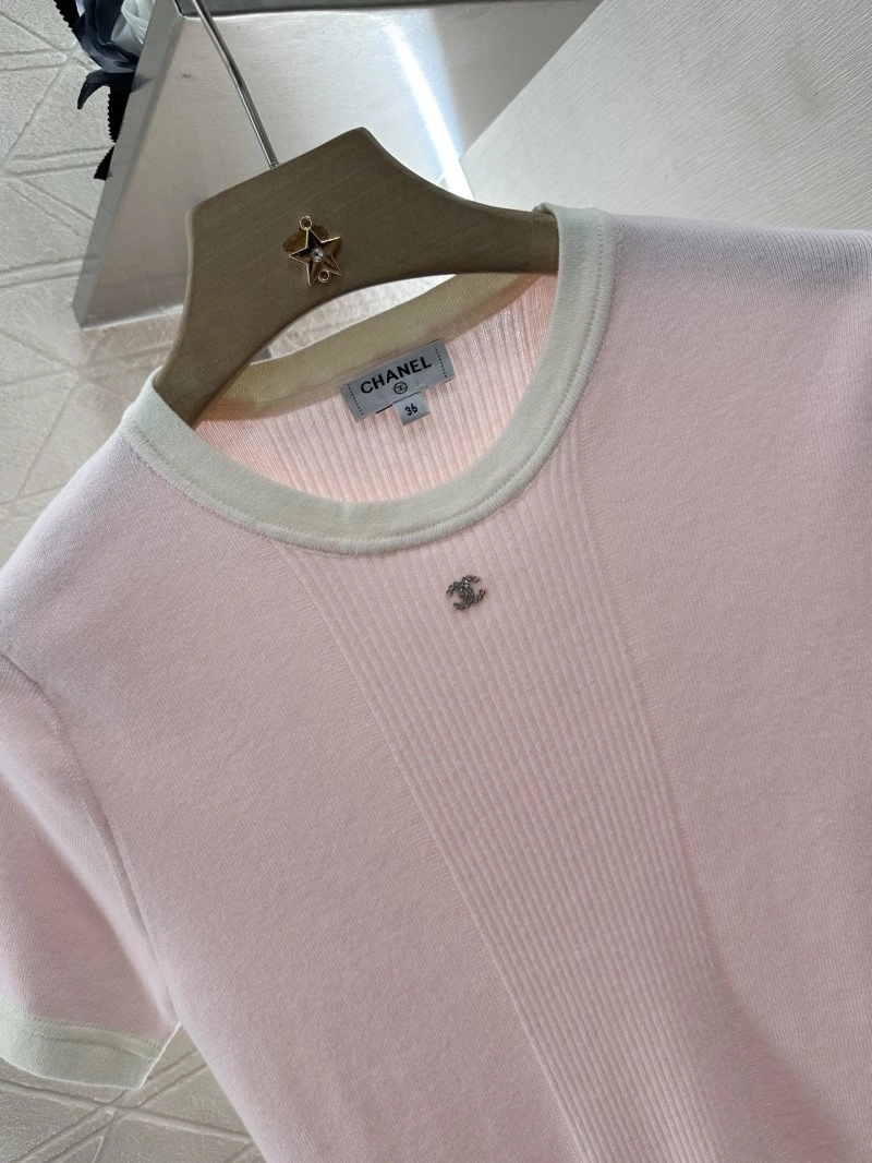 Chanel T-Shirts Trendsetting 108645