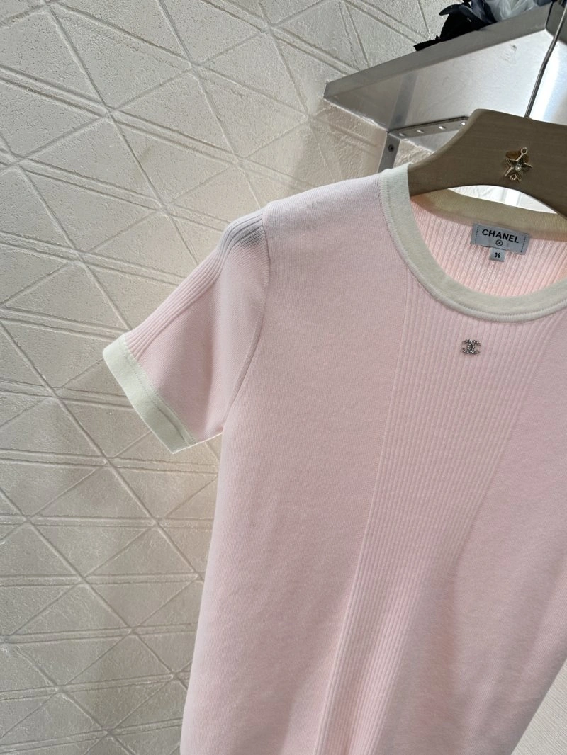 Chanel T-Shirts Trendsetting 108645