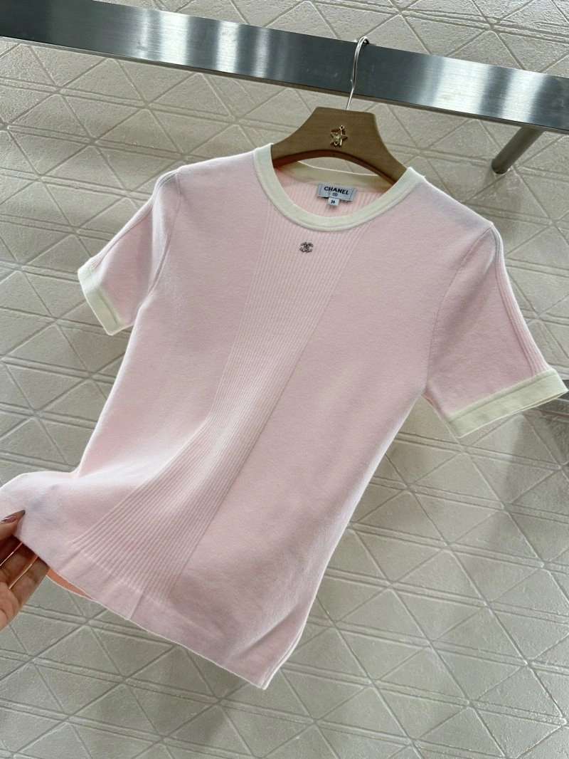 Chanel T-Shirts Trendsetting 108645