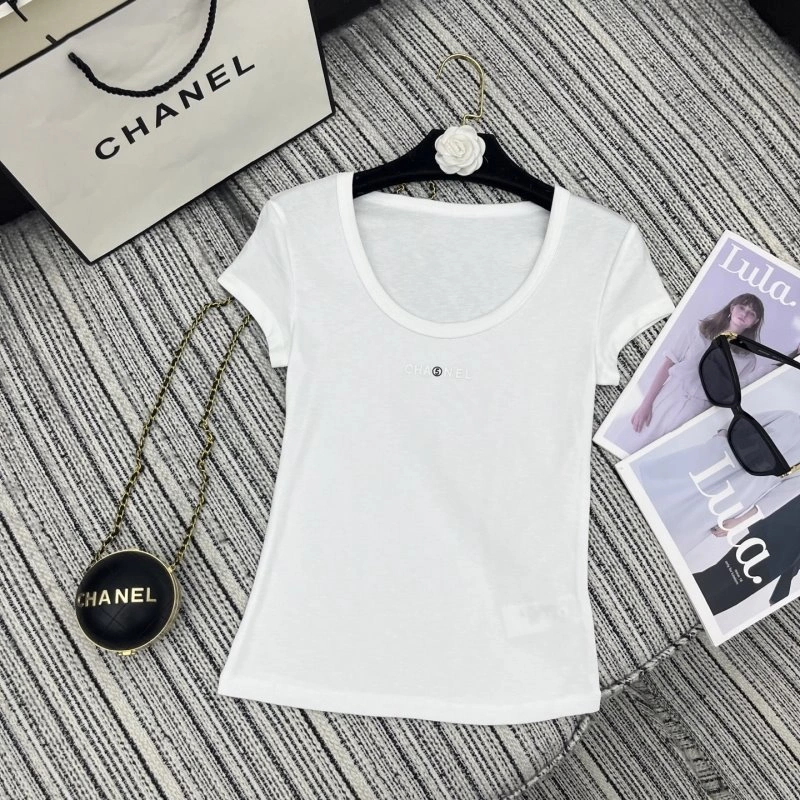 Chanel T-Shirts Sporty 108626