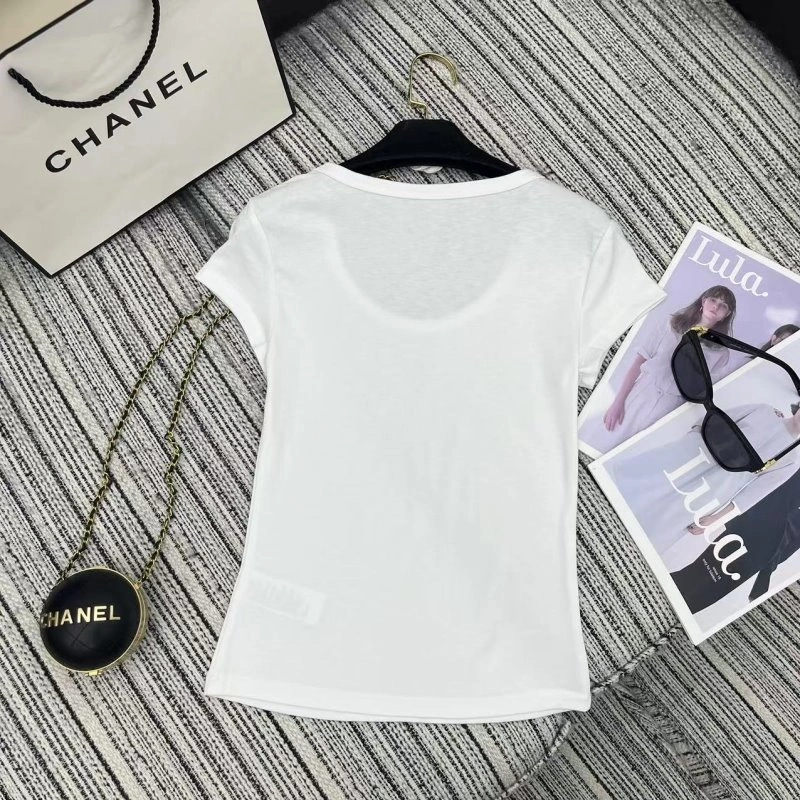 Chanel T-Shirts Sporty 108626