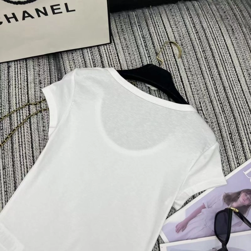 Chanel T-Shirts Sporty 108626