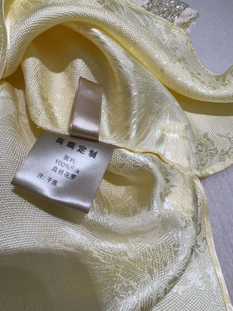 Chanel T-Shirts Breathable 108648