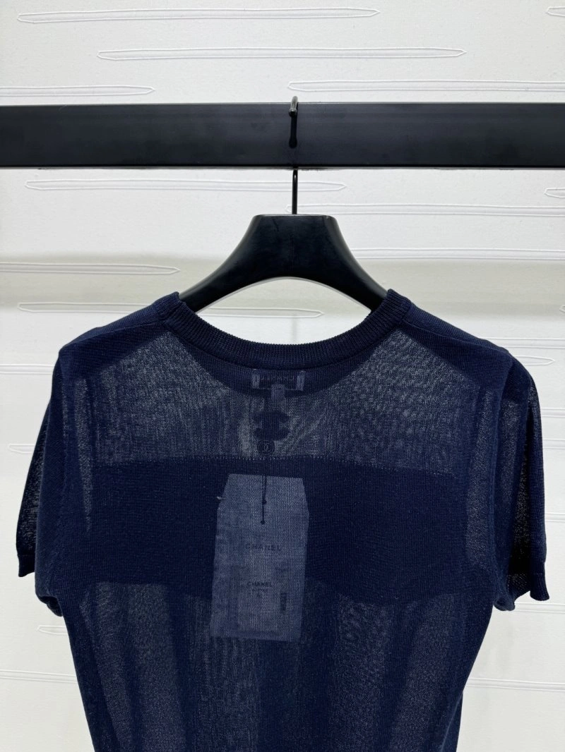 Chanel T-Shirts Bright 108617