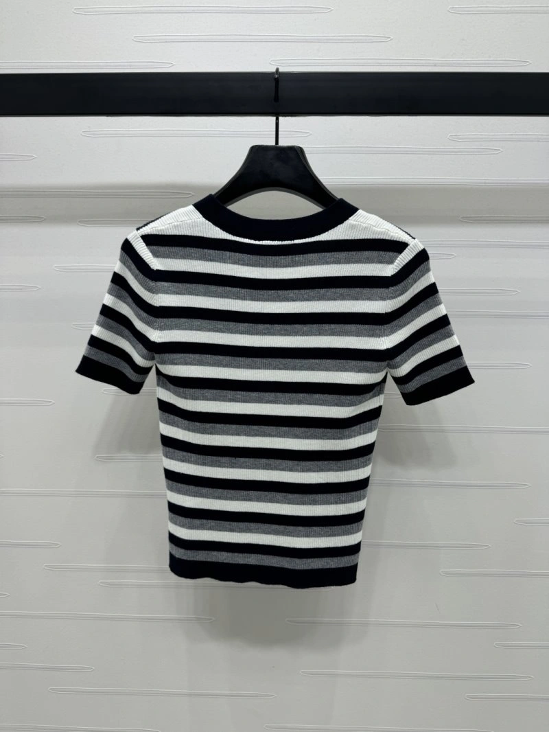 Trendsetting Chanel T-Shirts 108624