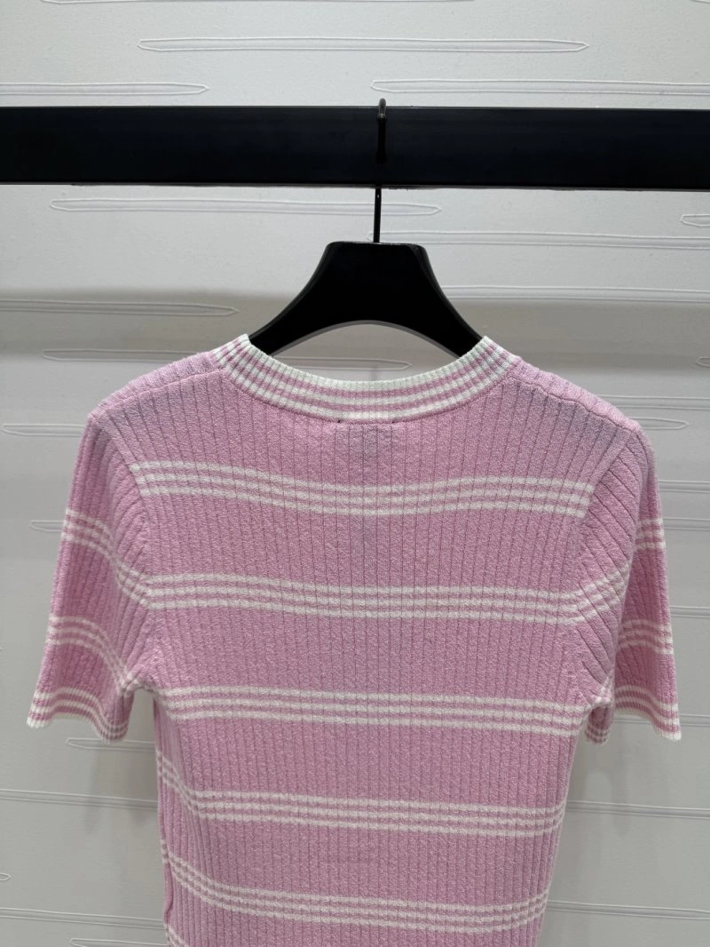 ComfortFit Chanel T-Shirts 108616