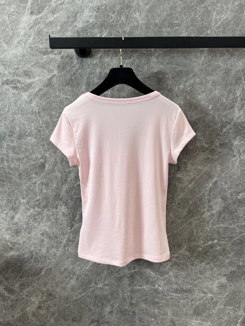 Flexible Chanel T-Shirts 108590