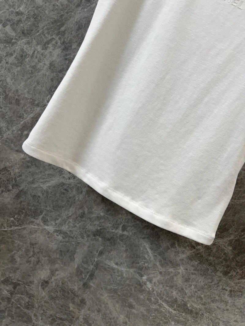 Versatile Chanel T-Shirts 108602