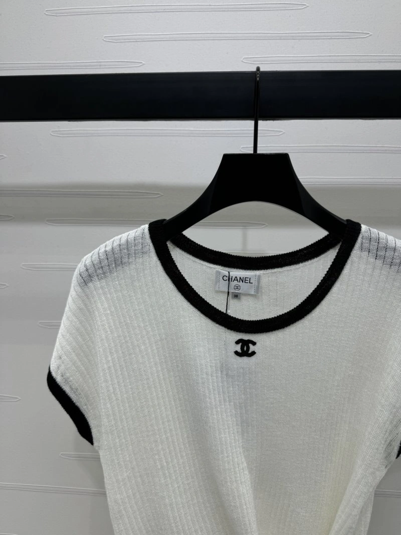 Chanel T-Shirts Vibrant 108588