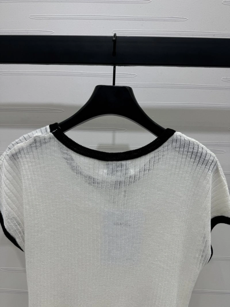 Chanel T-Shirts Vibrant 108588