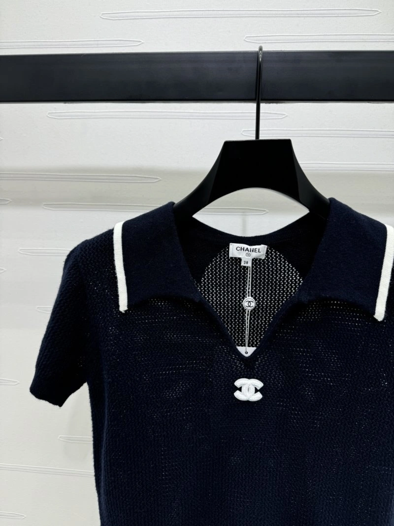 Chanel T-Shirts UrbanChic 108585