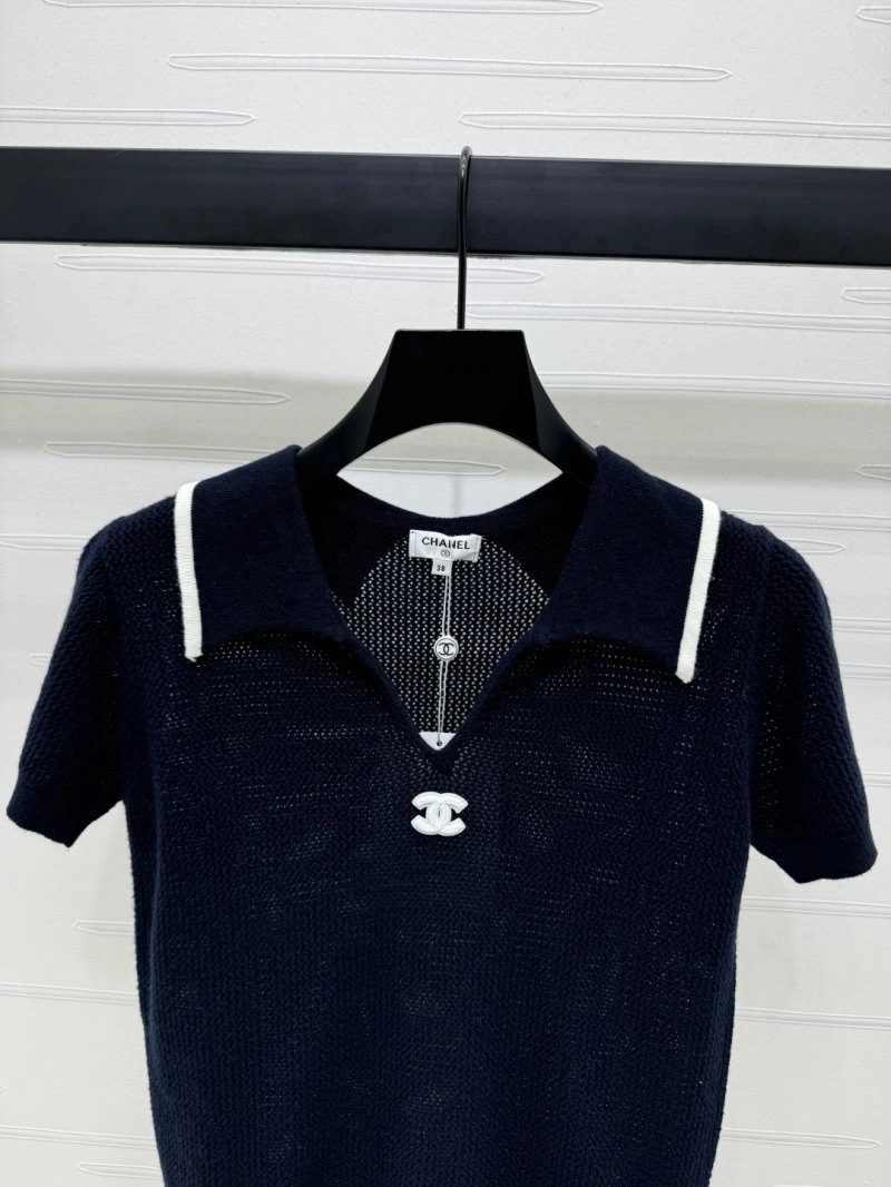 Chanel T-Shirts UrbanChic 108585