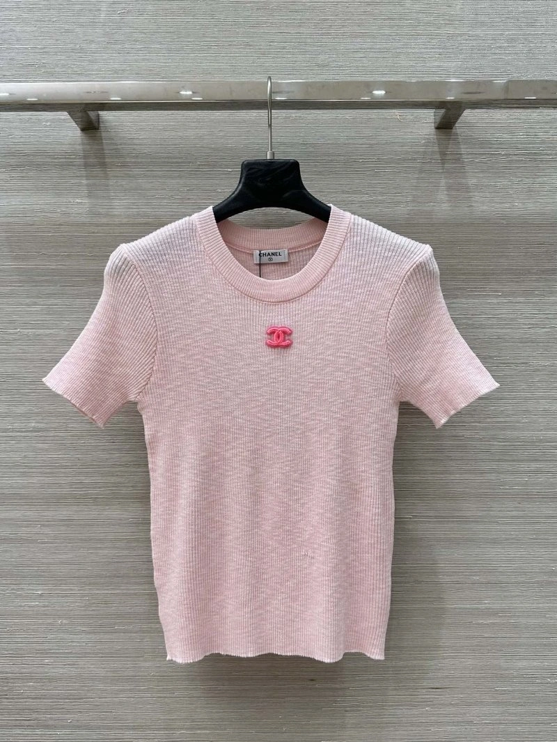 WellDesigned Chanel T-Shirts 108600
