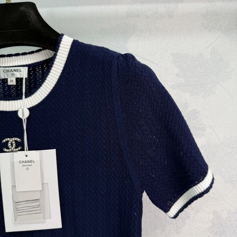 Chanel T-Shirts Neat 108598