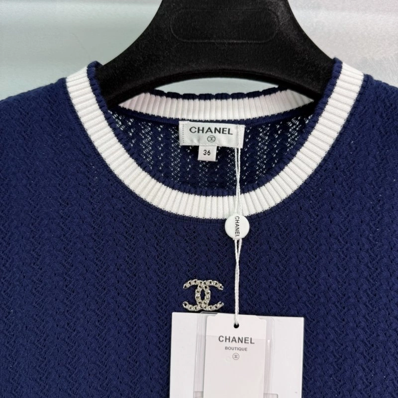 Chanel T-Shirts Neat 108598