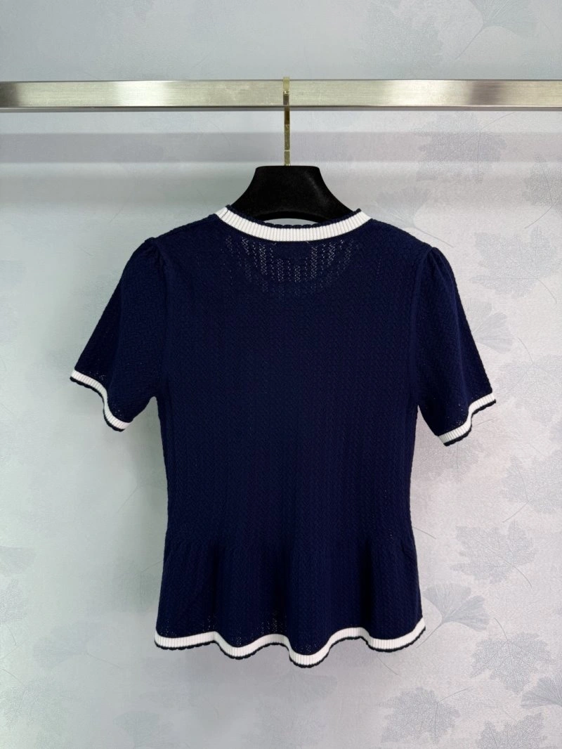 Chanel T-Shirts Neat 108598