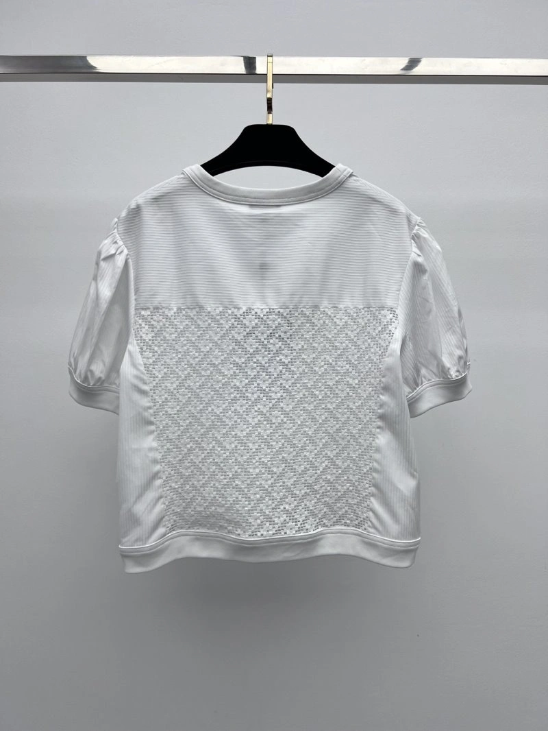 Versatile Chanel T-Shirts 108571