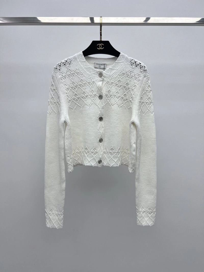 Fashionable Chanel T-Shirts 108569