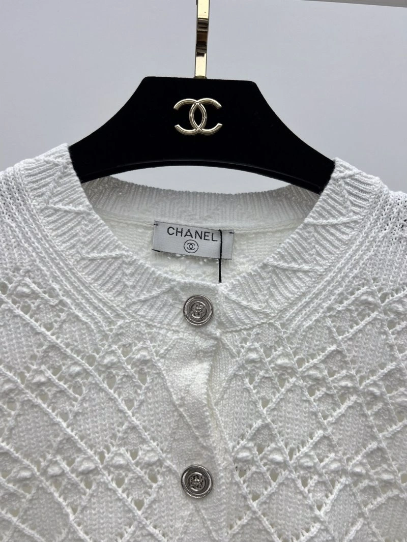 Fashionable Chanel T-Shirts 108569