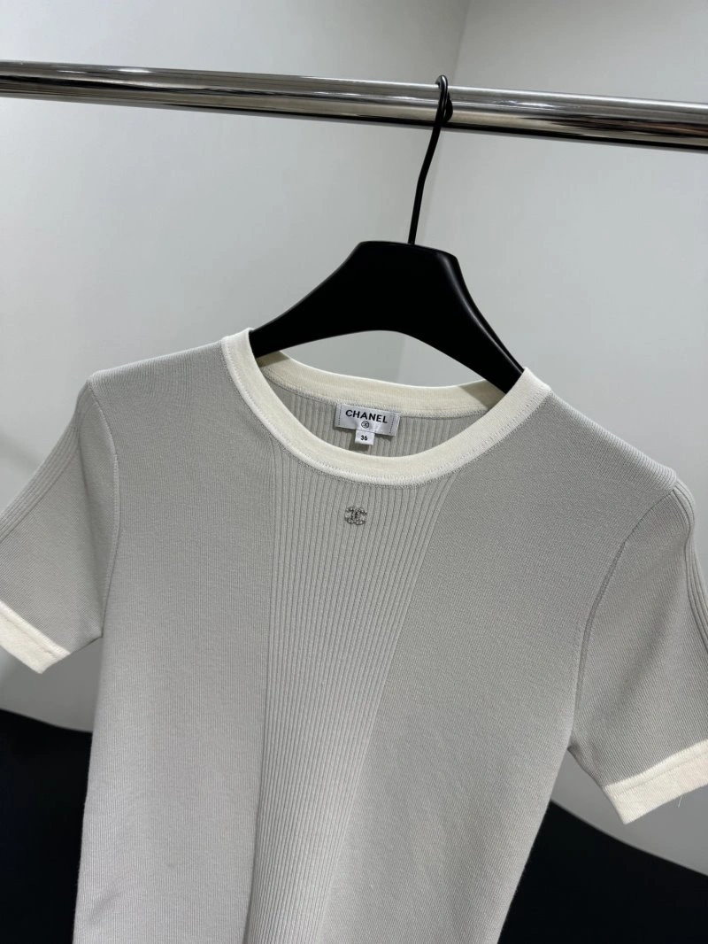 Reliable Chanel T-Shirts 108564