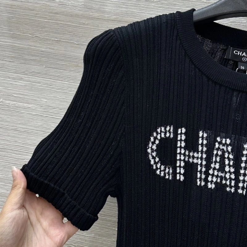 WaterResistant Chanel T-Shirts 108567