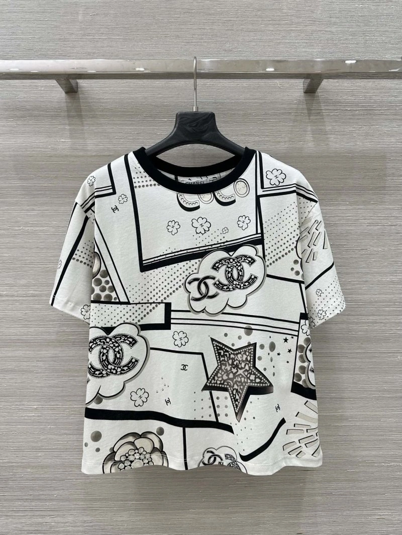 Compact Chanel T-Shirts 108562