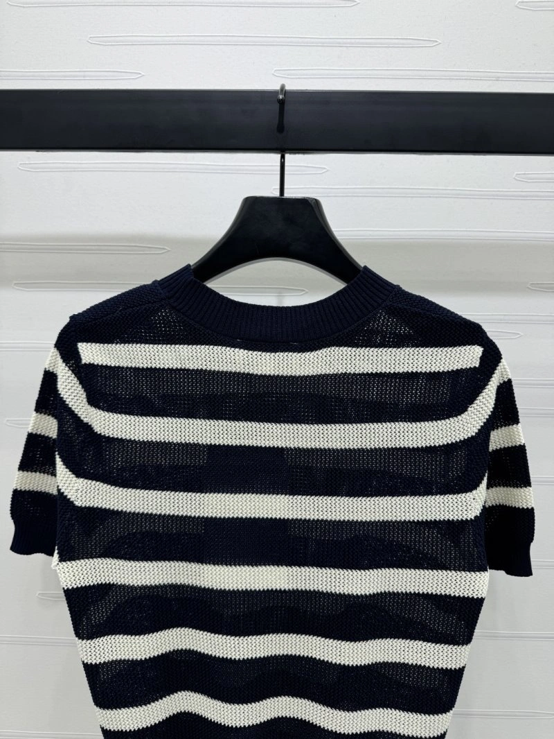 Chanel T-Shirts WellDesigned 108559