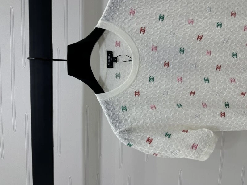 ZipUp Chanel T-Shirts 108548