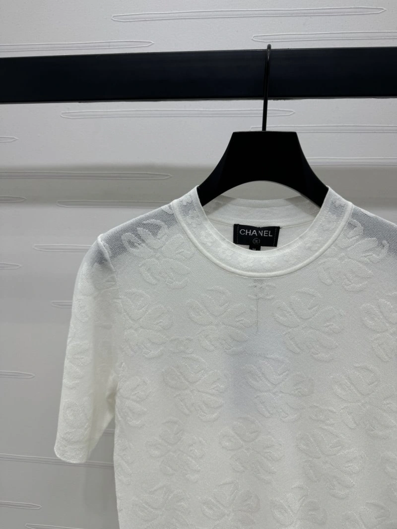Youthful Chanel T-Shirts 108546