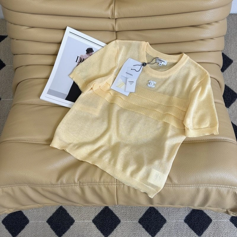 Chanel T-Shirts Soft 108555