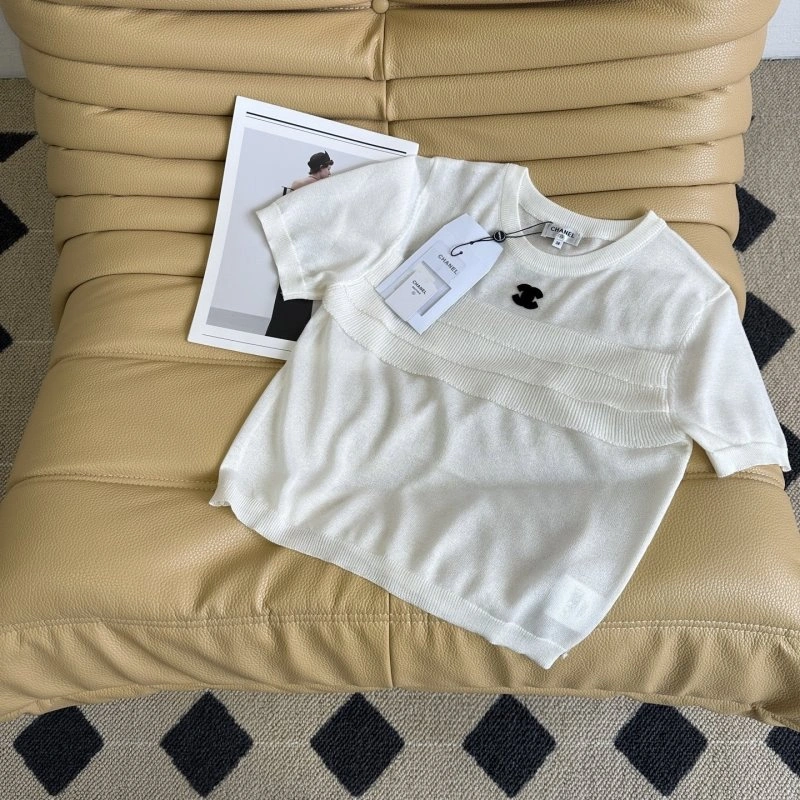 Chanel T-Shirts Soft 108555