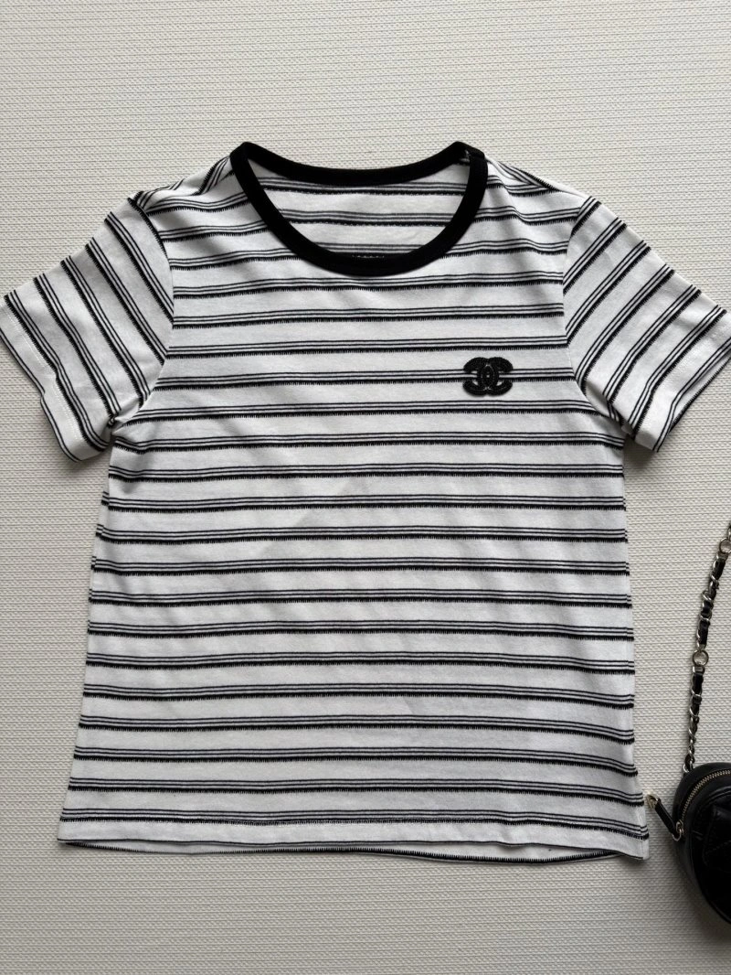 Chanel T-Shirts Durable 108539