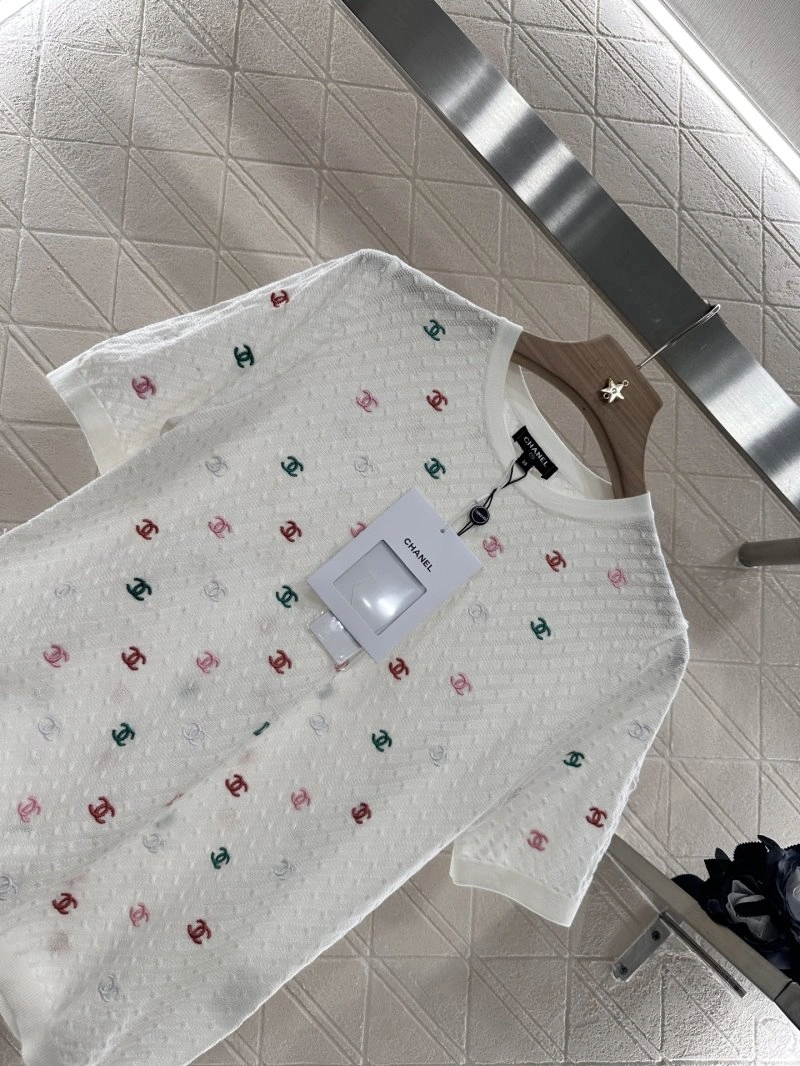Chanel T-Shirts Cozy 108553
