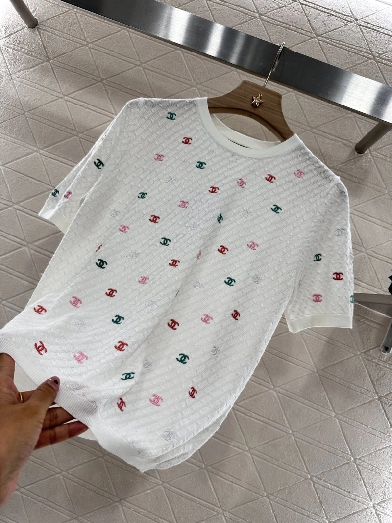 Chanel T-Shirts Cozy 108553