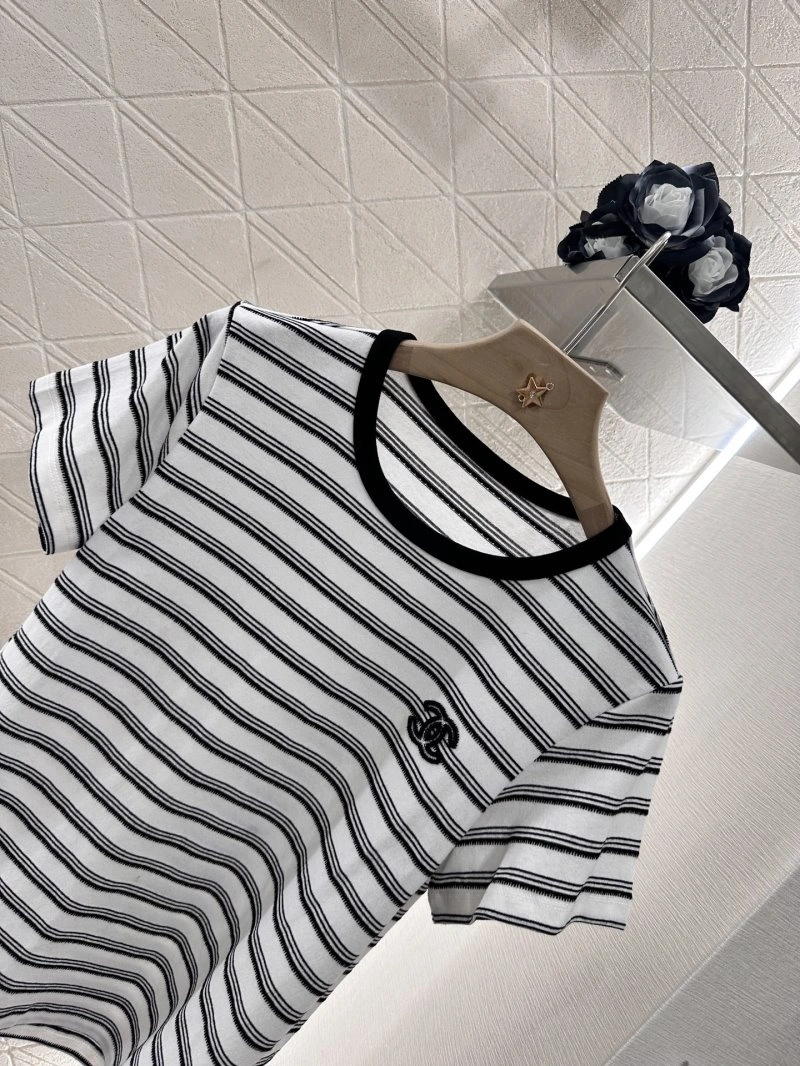Chanel T-Shirts Unique 108543