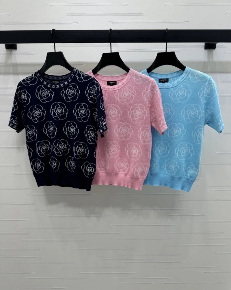 Chanel T-Shirts Sporty 110360