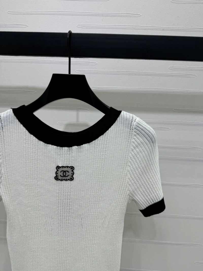 Chanel T-Shirts Modern 110355