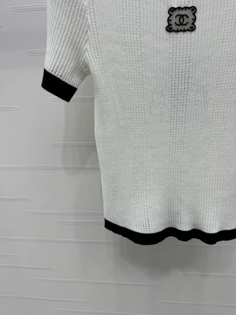 Chanel T-Shirts Modern 110355