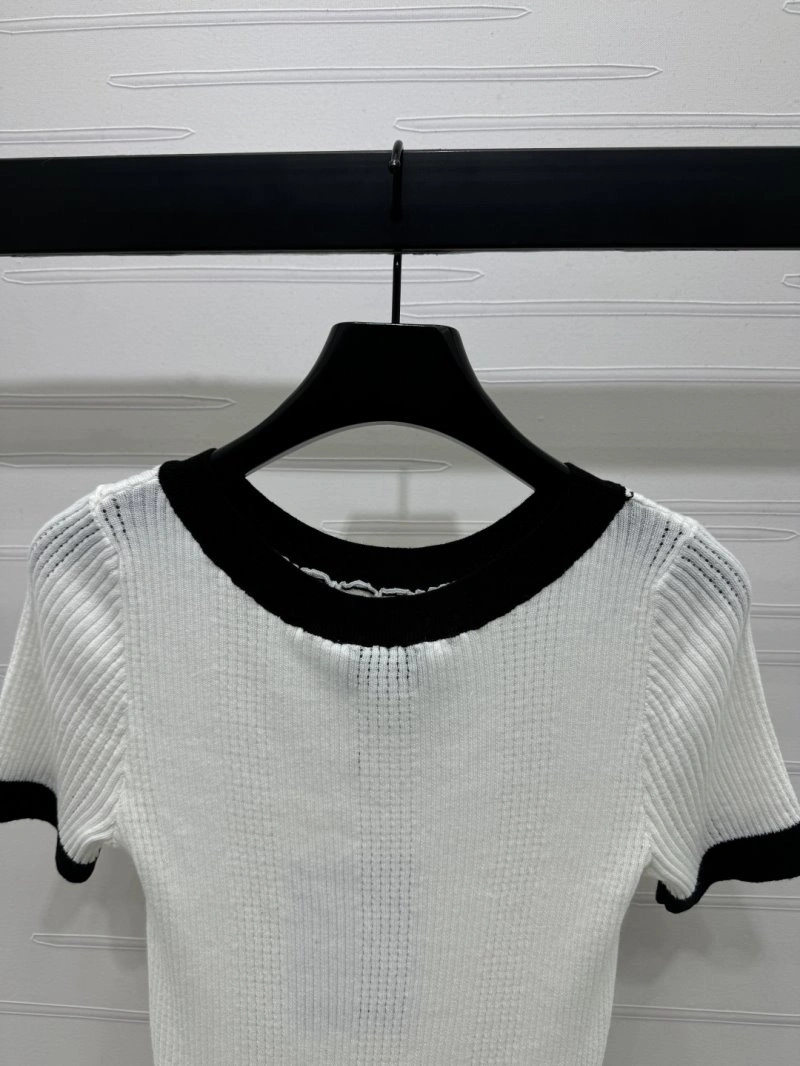 Chanel T-Shirts Modern 110355