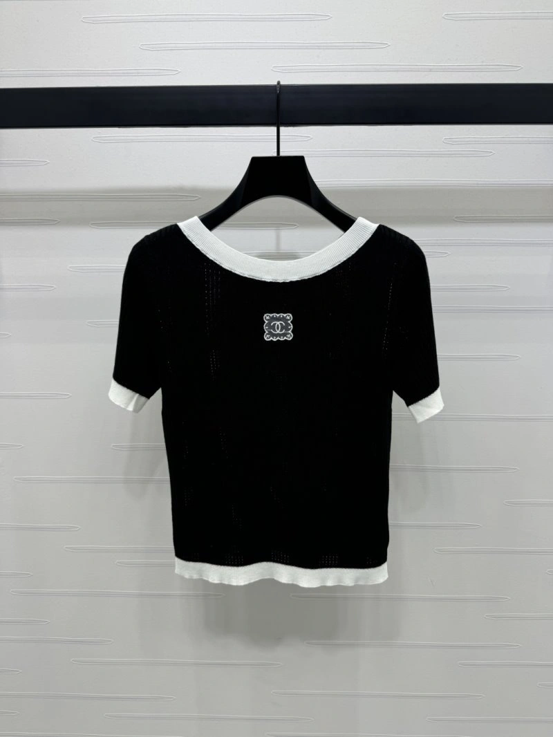 Chanel T-Shirts Durable 110349