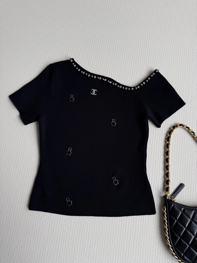 Chanel T-Shirts Comfortable 110339