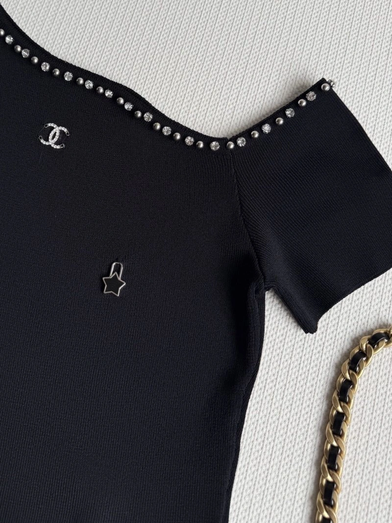 Chanel T-Shirts Comfortable 110339