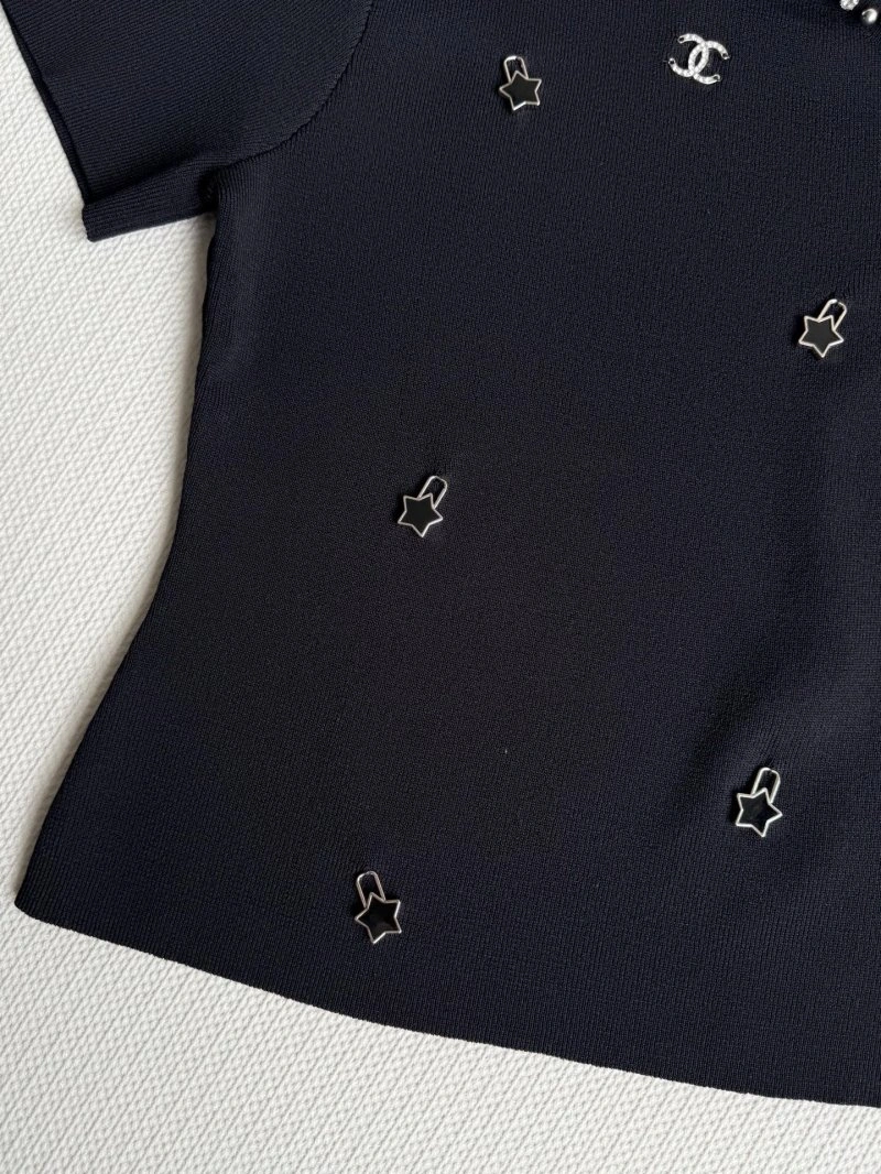 Chanel T-Shirts Comfortable 110339