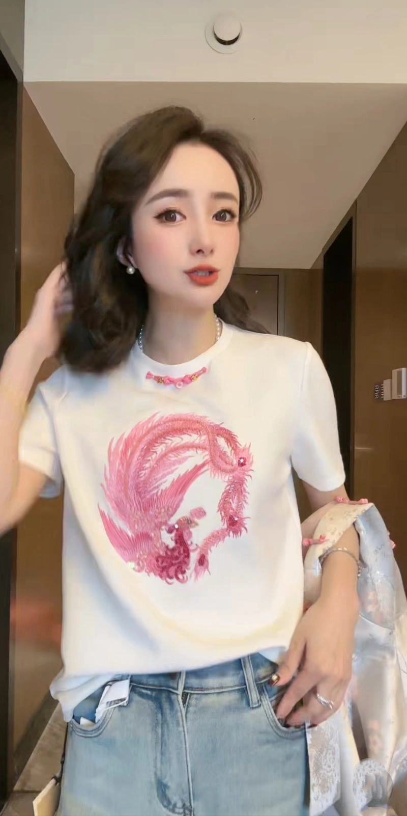 Chanel T-Shirts Neat 110356